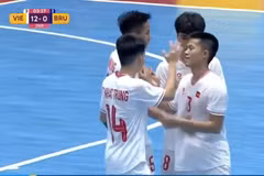 Vietnamese players celebrate the victory (Photo: VFF)
