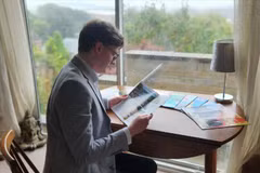 Kyril Whittaker, British researcher of Vietnamese politics and history and member of the Communist Party of Britain (Photo: VNA)