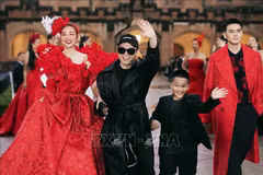 Renowned Vietnamese designer’s show impresses audience in Australia