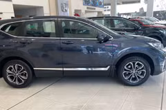 Car prices fall sharply in the first months of the year