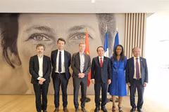 HCM City, French region to team up in economy, heritage conservation, ecological transition