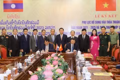 Vietnamese, Lao provinces augment all-round relations