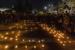 Leaders offer condolences to Greece over train crash