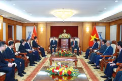 Senior Party official receives delegation of CPC Political and Legal Affairs Commission