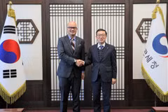 Malaysia, RoK pledge to enhance cooperation on drug smuggling crackdown