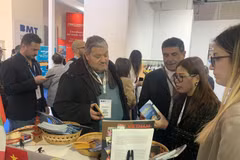 Vietnam pavilion attracts visitors at Mediterranean Tourism Exchange