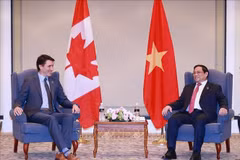 PM meets Canadian, Indian, Comoros leaders