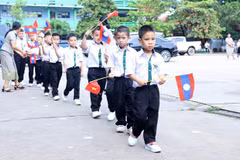 Lao-Viet bilingual school begins new school year