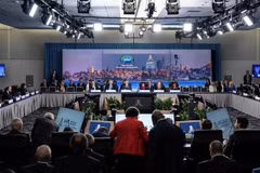 Vietnam proposes three priorities at 34th APEC Ministerial Meeting