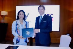 US DFC considers 500 million USD loan to VinFast
