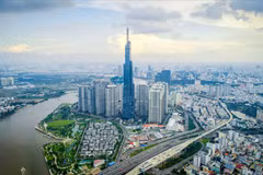 Hurdles remain on HCM City's way to yearly growth target