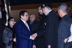 PM Pham Minh Chinh arrives in Ankara, starting official visit to Türkiye