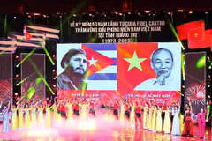 Grand ceremony marks 50th anniversary of Cuban leader’s visit to Quang Tri