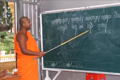 Tra Vinh attempts to preserve Khmer language