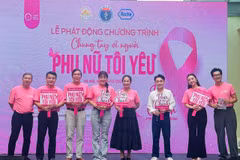 Vietnamese famous artists spread the campaign’s messages. (Photo: VNS)
