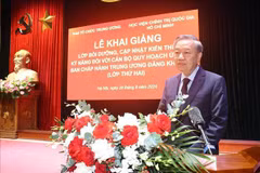 Party General Secretary and State President To Lam speaks at the opening ceremony of the refresher course in Hanoi on August 28. (Photo: VNA)