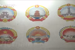 Original designs of national emblem on display