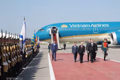 Party leader's activities during Russia visit