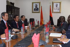 Party economic official visits Angola