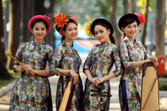 Folk music with a contemporary style 
