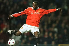 Man United legends to visit Hanoi