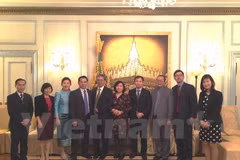 Vietnamese Ambassador wishes Lao Embassy happy New Year