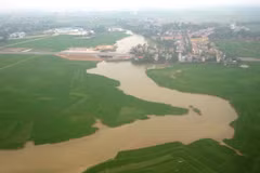 PM gives nod to dyke planning along Red, Thai Binh Rivers 