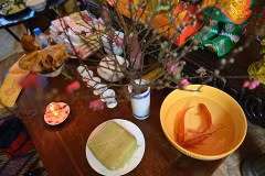 Tet traditions honour Kitchen Gods 