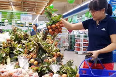 Growing modern retailing puts greater pressure on domestic firms