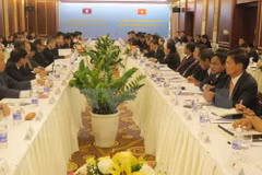Vietnam, Laos review border management