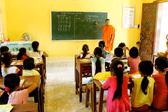 Kien Giang encourages Khmer teaching to ethnic children