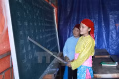 Vietnam’s illiteracy eradication efforts come to fruition