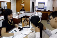 Vietnamese gem, gold firms look to India
