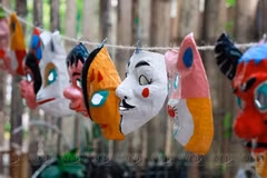 Exhibition keeps traditional crafts alive