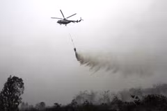 Indonesia warns of haze from forest fires 