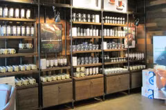 Starbucks to open new stores in Vietnam