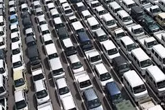Malaysia : vehicle sales fall in first month of 2016 