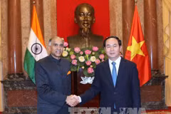 President greets incoming ambassadors 