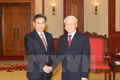 Party General Secretary welcomes Lao guest 