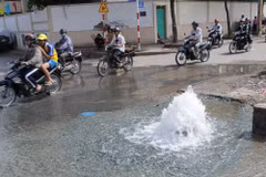 HCM City reduces tap water leakage