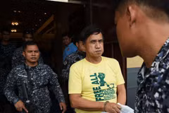 Philippines frees 12 Maoist movement leaders
