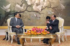 China to raise development aid for Cambodia
