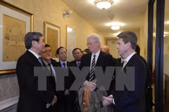 Politburo member Dinh The Huynh concludes US visit 