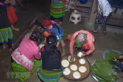 H’Mong people celebrate traditional New Year festival