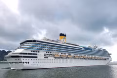 Super cruise ship brings nearly 3,500 int’l tourists to Ha Long