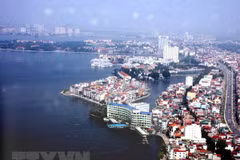 Hanoi to clean up, refurbish West Lake