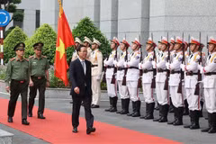 President pays pre-Tet visit to HCM City