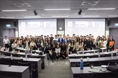 Cambodian press highly values Vietnam’s policy of sending students abroad