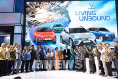 VinFast signs letters of intent with Indonesia dealers