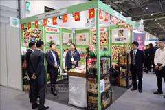 Vietnam attends largest food and beverage expo in UK